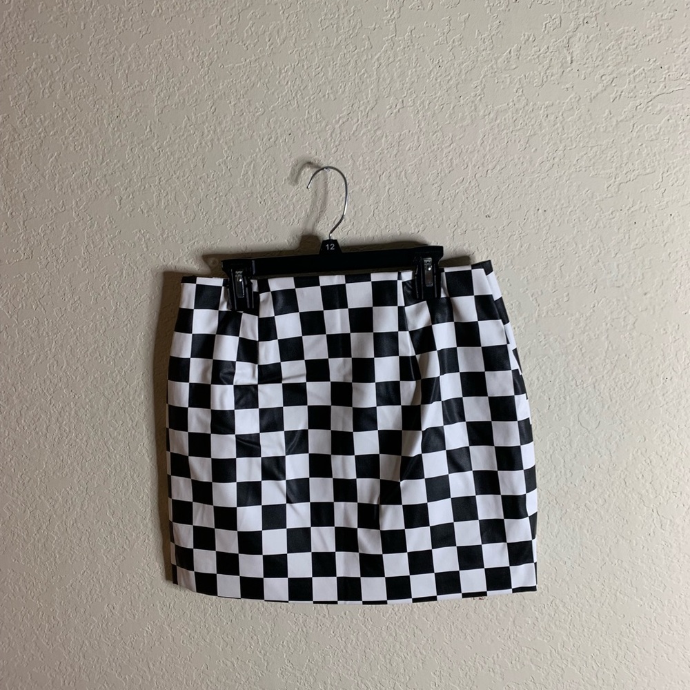 CHECKERBOARD SKIRT
